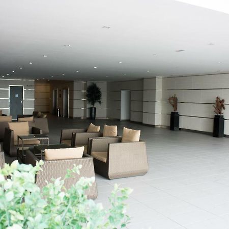 Ashton Meridin Suites Nusajaya  Extérieur photo