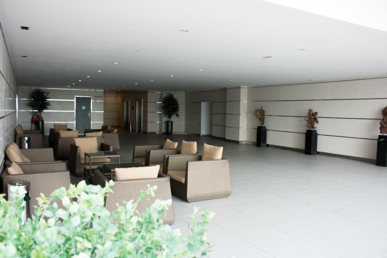 Ashton Meridin Suites Nusajaya  Extérieur photo